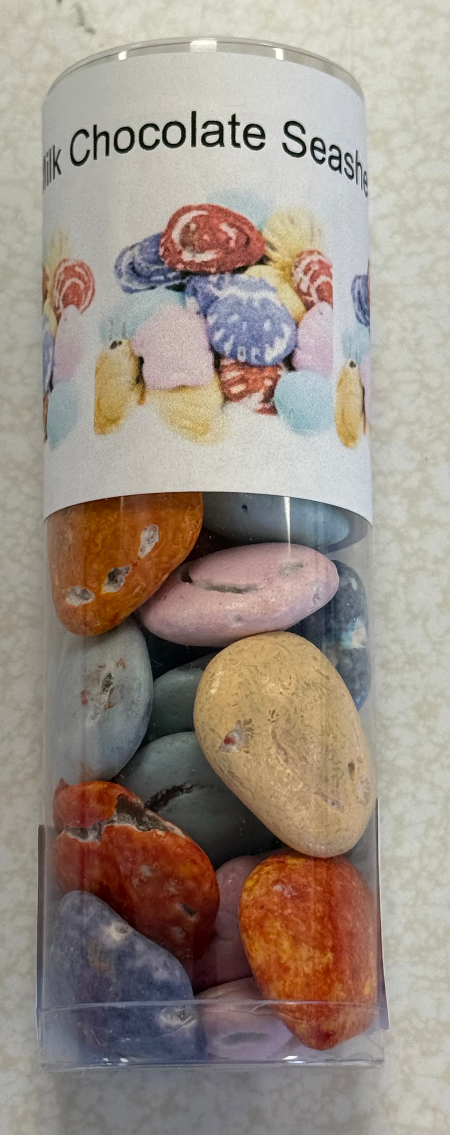 Milk chocolate seashells