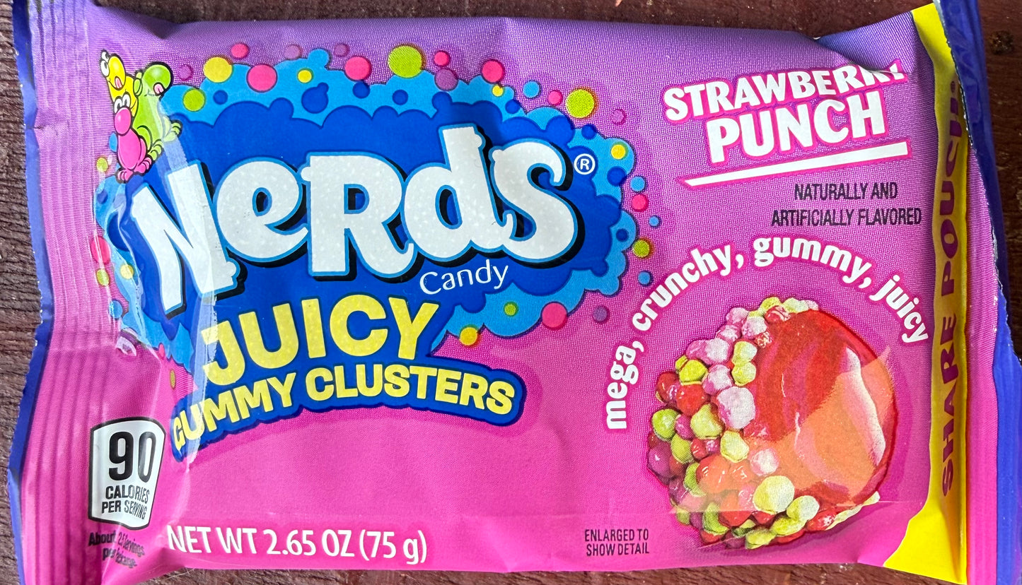 Nerds Gummy Clusters- Strawberry Punch